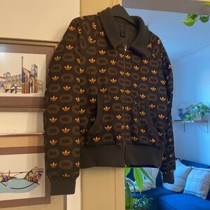 Adidas bomber jacket with rib details